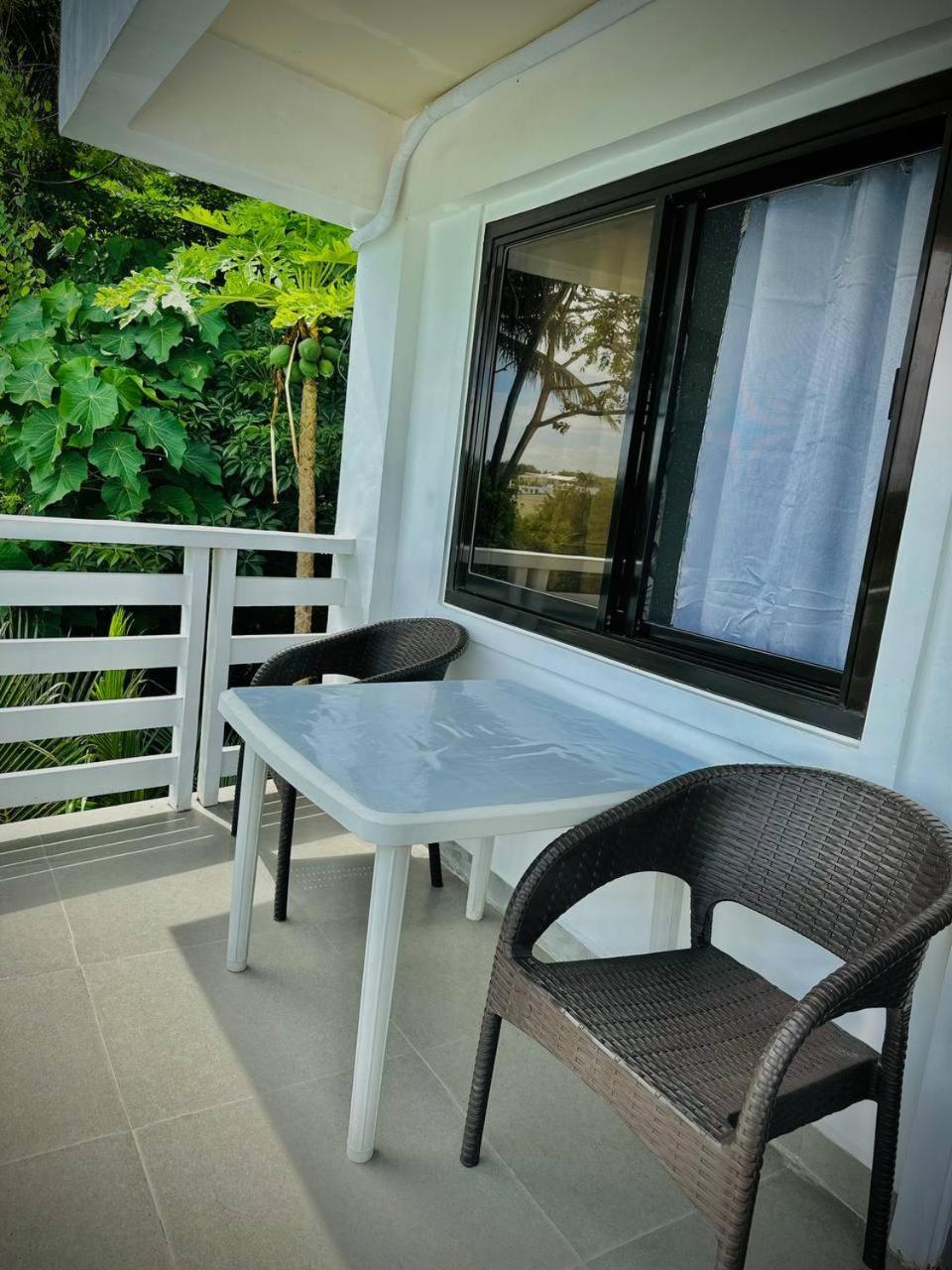 Playa Blanca Beach Resort (Adults Only) Puerto Galera Zewnętrze zdjęcie